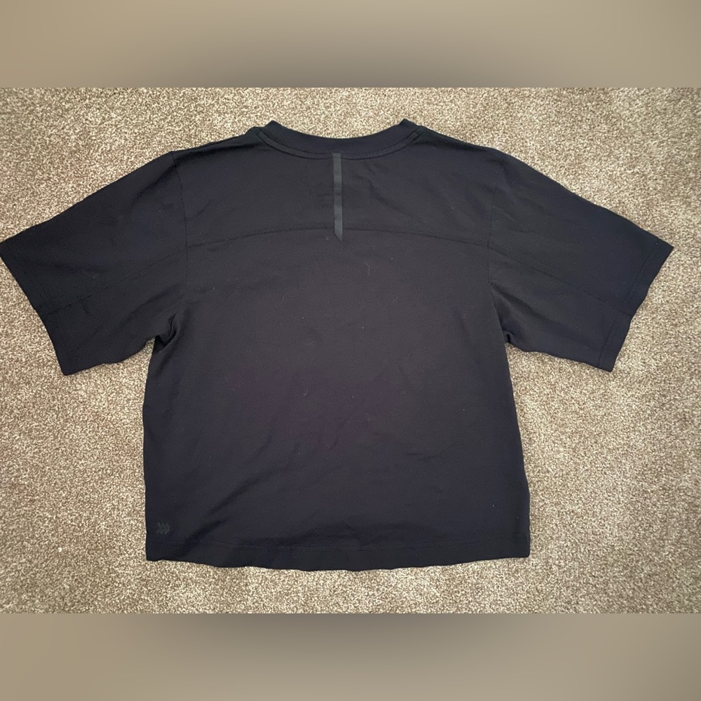 NWOT All In Motion Active Crewneck T-Shirt - Picture 2 of 4